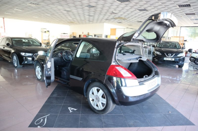RENAULT MEGANE 1900 DCI DE 120 CV Y CAJA CAMBIOS DE 6 V