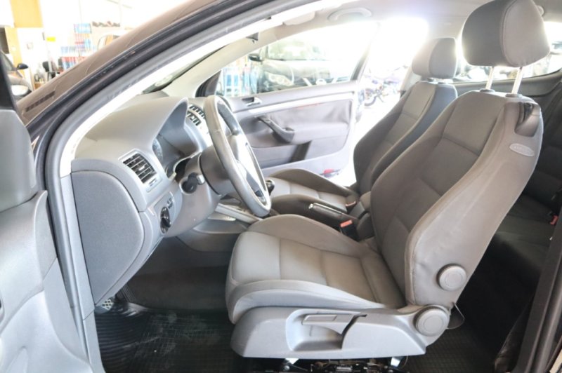 VOLKSWAGEN GOLF 1900 TDI