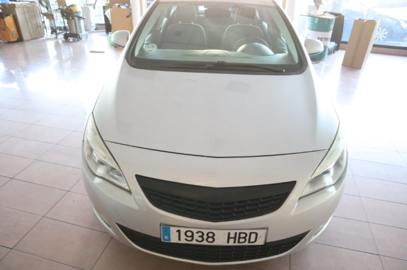 OPEL ASTRA 1700 TURBO DIESEL DE 110 CV CON 6 VEL