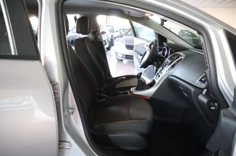 OPEL ASTRA 1700 TURBO DIESEL DE 110 CV CON 6 VEL
