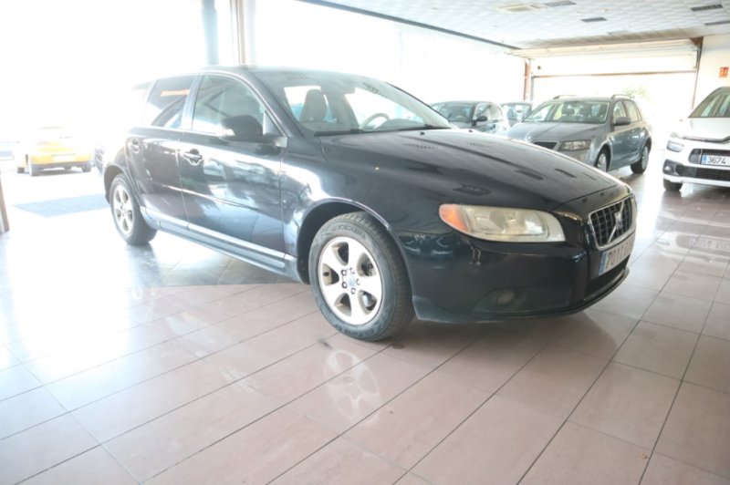 VOLVO V70 2000 TURBO DIESEL DE 136 CV Y 6 VEL.