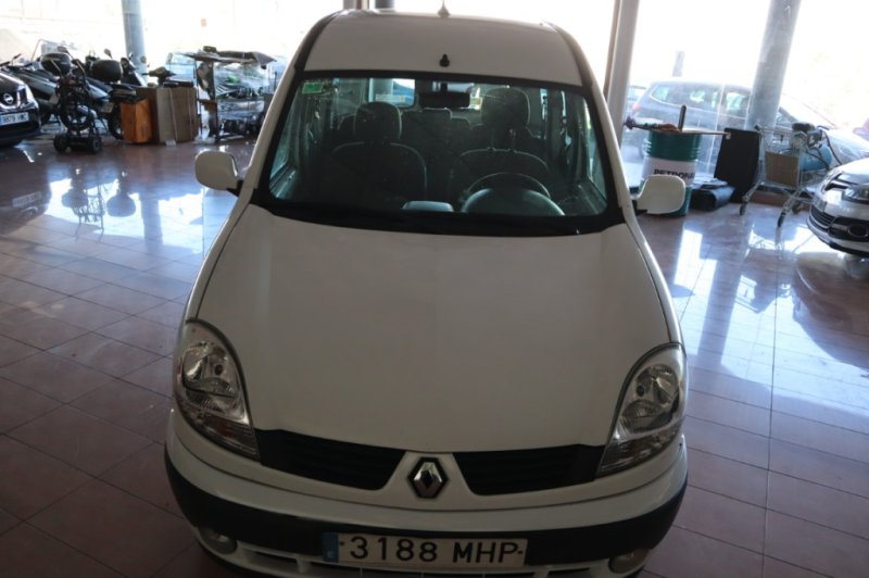 RENAULT KANGOO 1500 DCI DE 85 CV CON 5 PLAZAS
