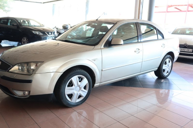 FORD MONDEO 2000 TURBO DIESEL DE 130 CV Y 6 VELOC.