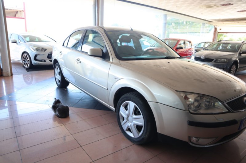 FORD MONDEO 2000 TURBO DIESEL DE 130 CV Y 6 VELOC.