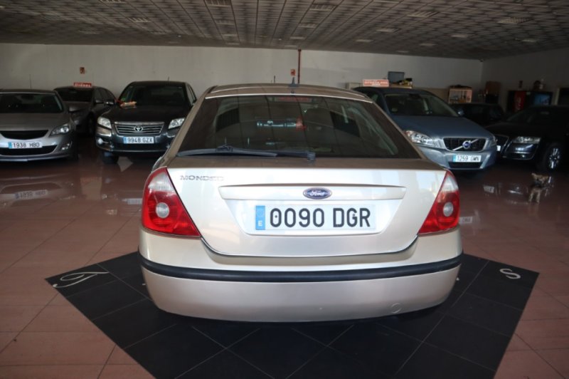 FORD MONDEO 2000 TURBO DIESEL DE 130 CV Y 6 VELOC.