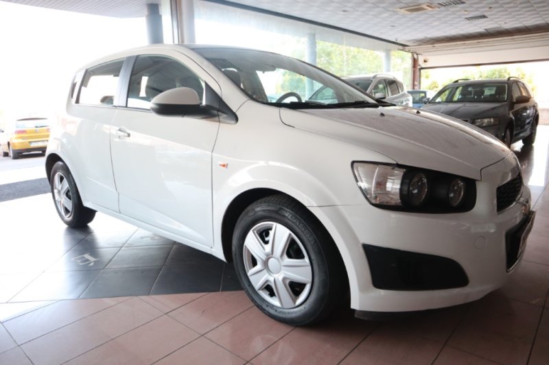 CHEVROLET AVEO 1300 TURBO DIESEL DE 95 CV Y 6 VELOCID.