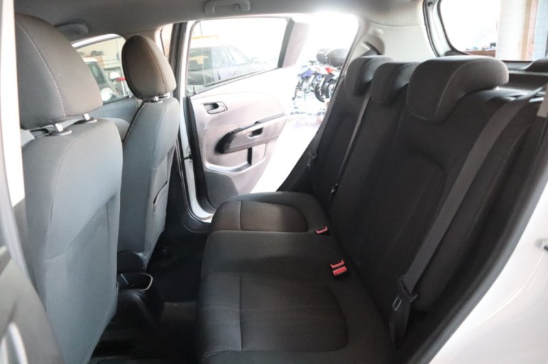 CHEVROLET AVEO 1300 TURBO DIESEL DE 95 CV Y 6 VELOCID.