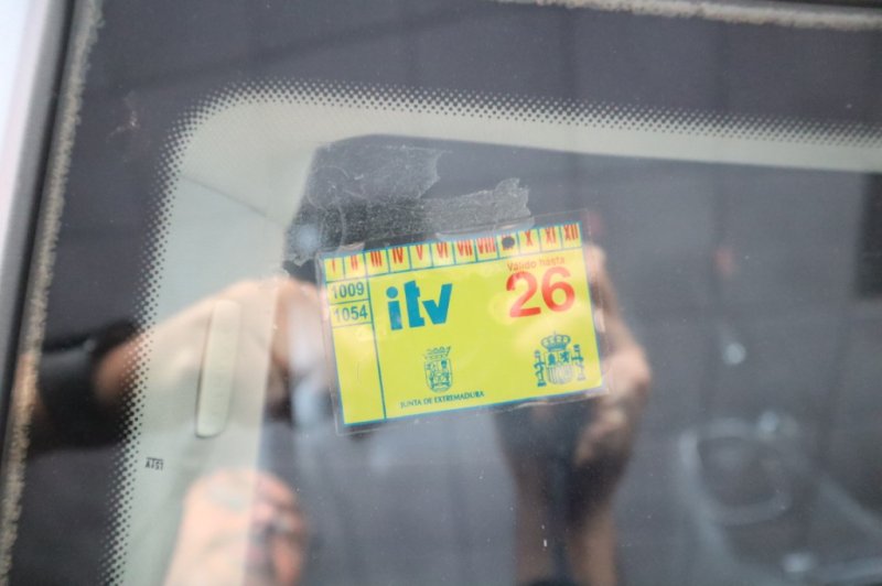 VOLKSWAGEN GOLF 1600 TDI DE 105 CV