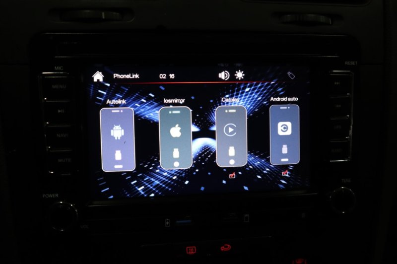 VOLKSWAGEN GOLF 1.900 TDI DE 105V CV CON 5 PUERTAS