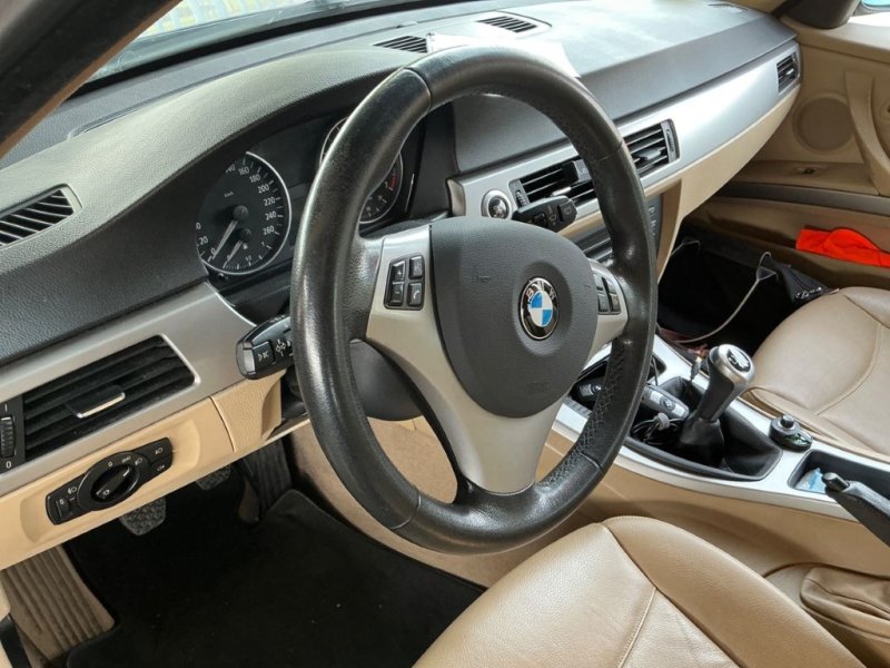 BMW 320 I INYECCION DE GAOLINA CON 150 CV
