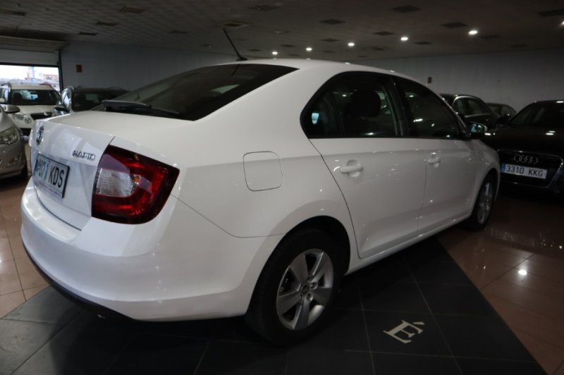 SKODA RAPID 1600 TDI DE 115 CV