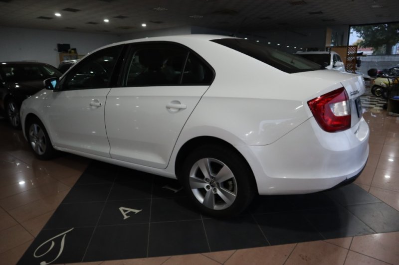 SKODA RAPID 1600 TDI DE 115 CV