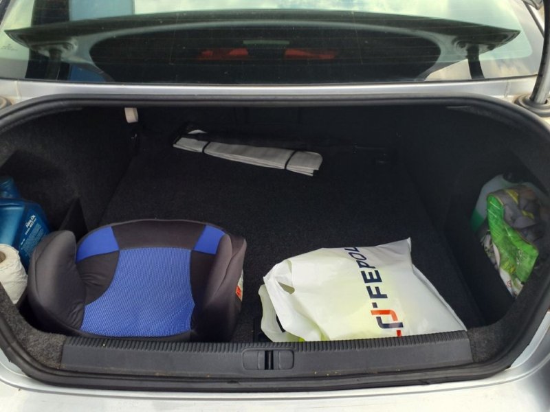 VOLKSWAGEN PASSAT 2.0 TDI DE 140 CV Y 6 VEL.