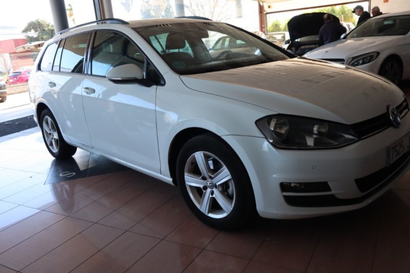 VOLKSWAGEN GOLF 1600 TDI DE 110 CV