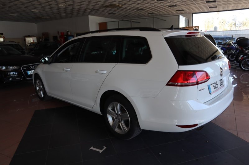 VOLKSWAGEN GOLF 1600 TDI DE 110 CV