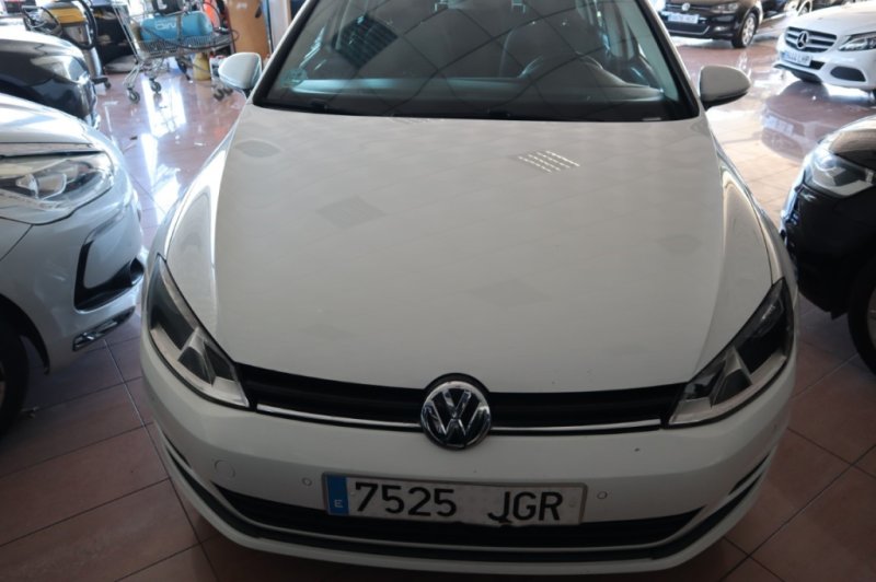 VOLKSWAGEN GOLF 1600 TDI DE 110 CV