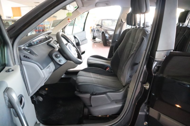 RENAULT SCENIC 1500 CC T/DIESEL Y 105 CV