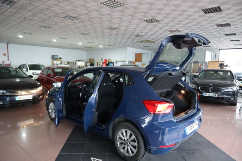 SEAT IBIZA DE 1000 CC GAOLINA Y GAS