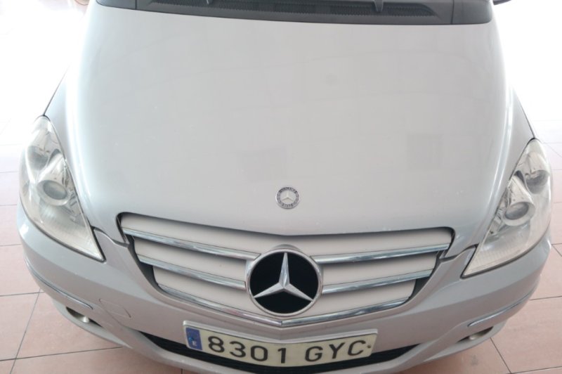 MERCEDES-BENZ B 200 MONOVOLUMEN DE 5 PUERTAS