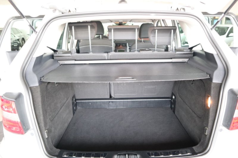 MERCEDES-BENZ B 200 MONOVOLUMEN DE 5 PUERTAS