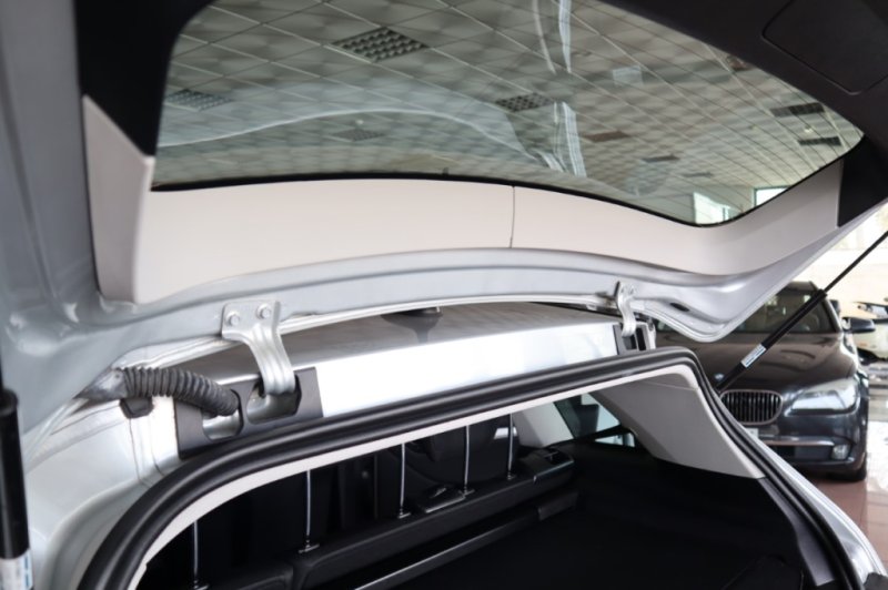 MERCEDES-BENZ B 200 MONOVOLUMEN DE 5 PUERTAS