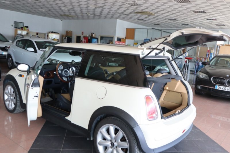 MINI ONE 3 PUERTAS CON 90 CV Y 6 VELOCIDADES