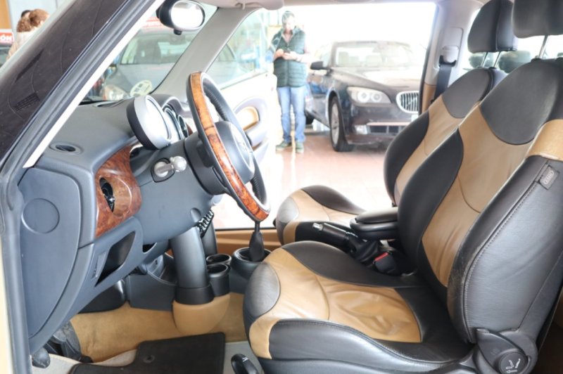 MINI ONE 3 PUERTAS CON 90 CV Y 6 VELOCIDADES