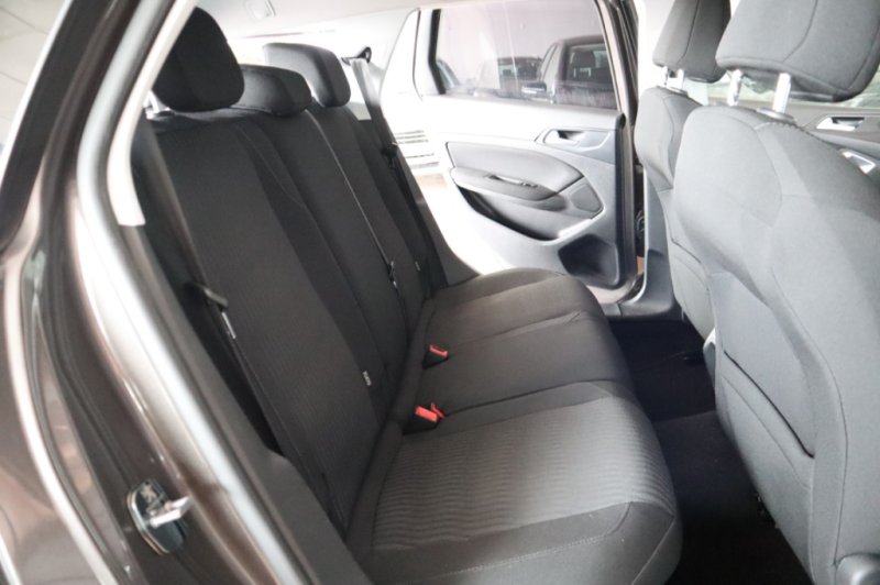 PEUGEOT 308 1600 HDI CON 5 PUERTAS