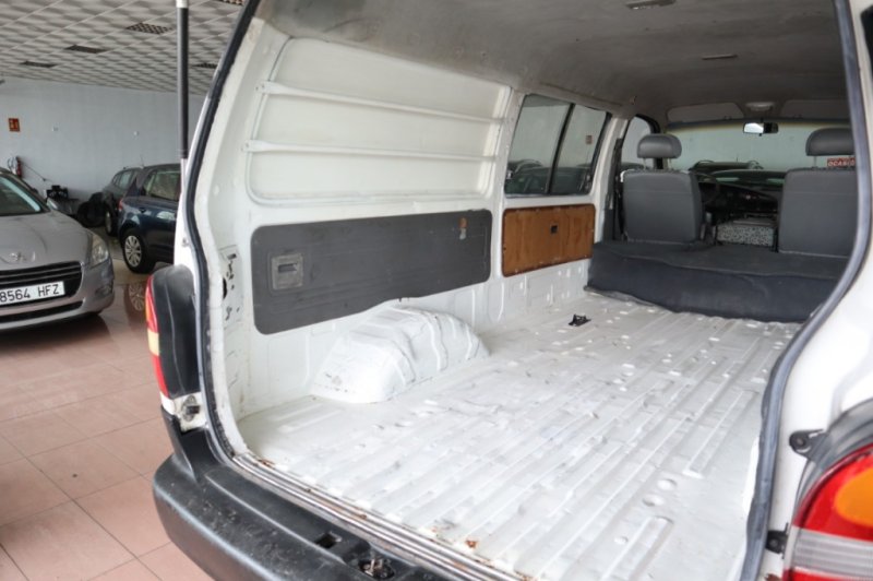 KIA PREGIO DE 2700 CC  CON 90 CV