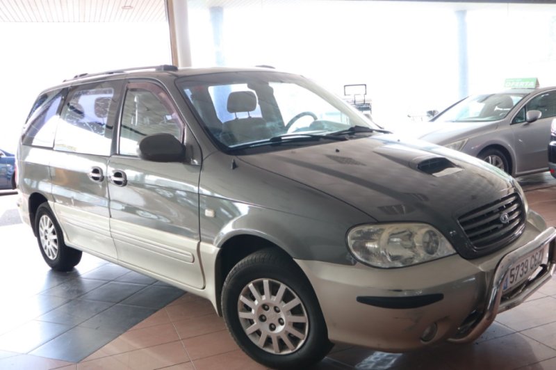 KIA CARNIVAL 2900 CC TURBO DIESEL