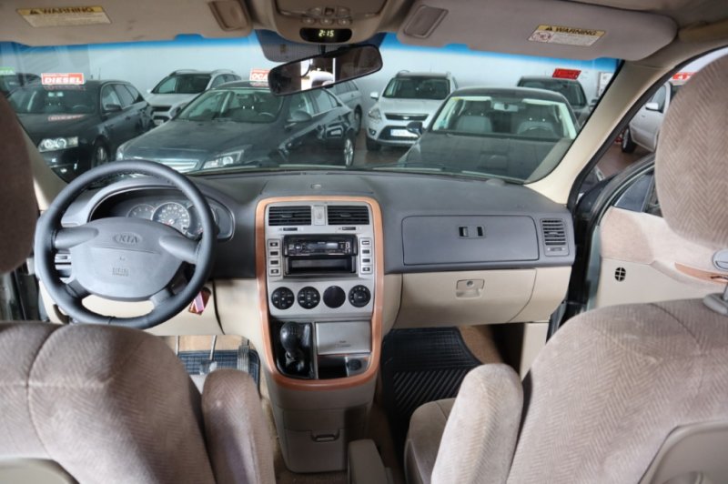 KIA CARNIVAL 2900 CC TURBO DIESEL