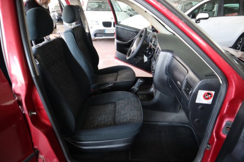 SEAT TOLEDO 1.9 TDI DE 90 CV