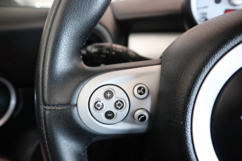 MINI COOPER DIESEL DE 1600 CC Y 110 CV CON 6 VEL.