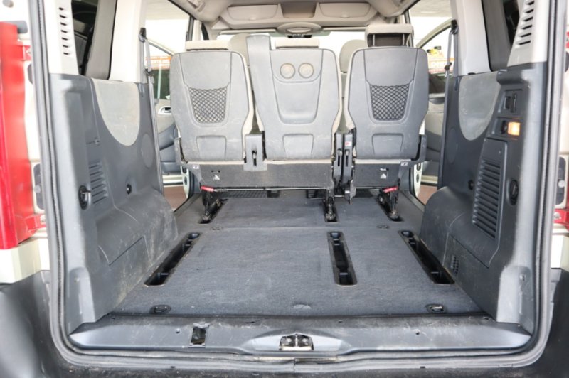 PEUGEOT EXPERT 2.0 HDI DE 120 CV Y 6 VEL.