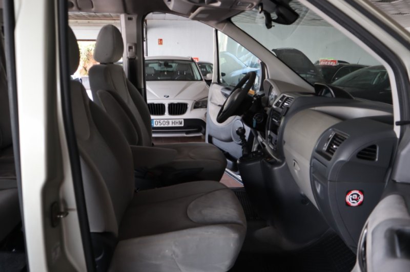PEUGEOT EXPERT 2.0 HDI DE 120 CV Y 6 VEL.