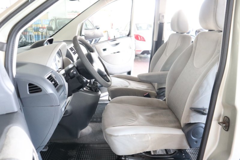 PEUGEOT EXPERT 2000 HDI DE 120 CV Y 6 VEL.