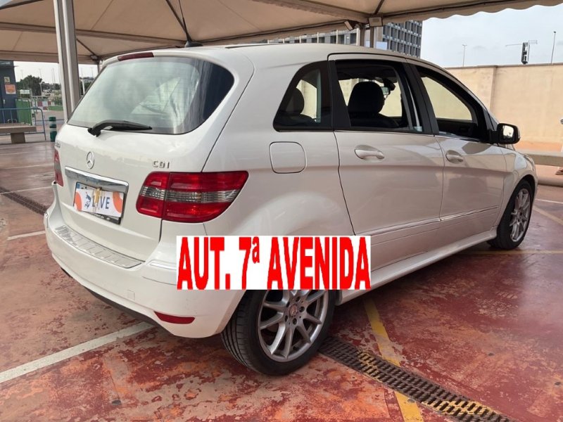 MERCEDES-BENZ B 180 CLASE B