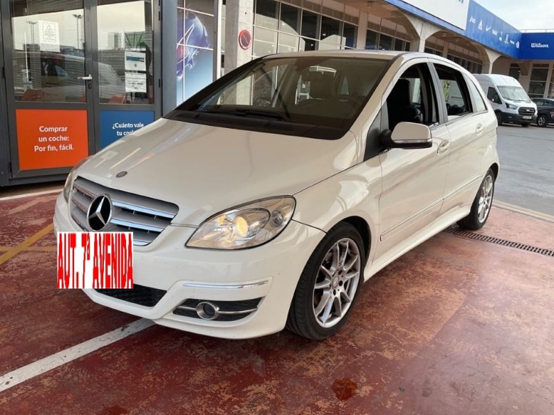 MERCEDES-BENZ B 180 CLASE B