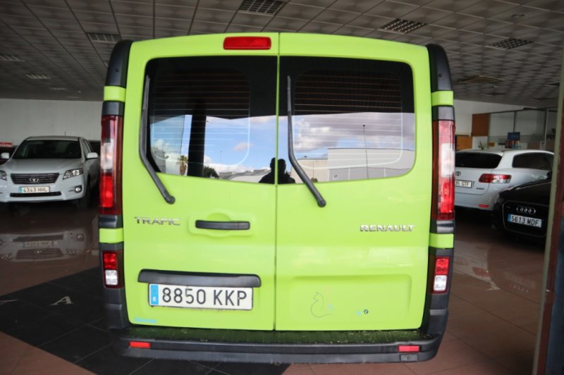 RENAULT TRAFIC DCI DE 125 TURBO DIESEL