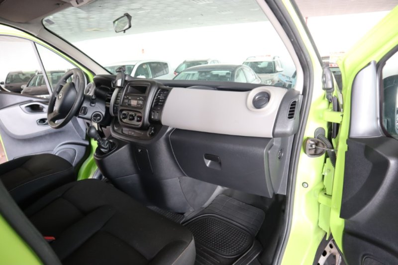 RENAULT TRAFIC DCI DE 125 TURBO DIESEL