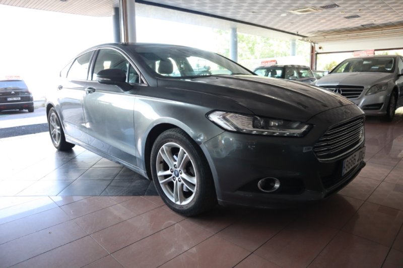 FORD MONDEO 2.0 TURBO DIESEL CON 150 CV Y 6 VELOC.