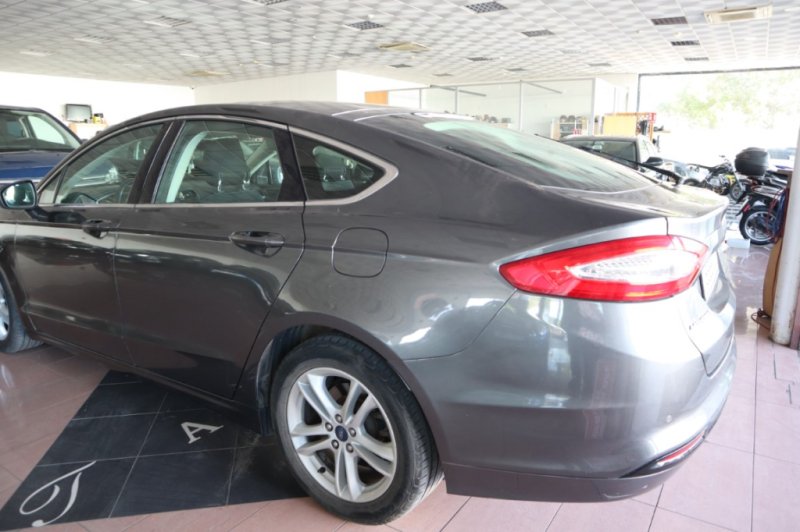 FORD MONDEO 2.0 TURBO DIESEL CON 150 CV Y 6 VELOC.