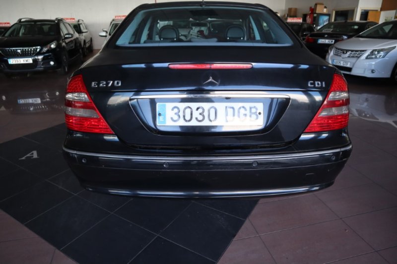 MERCEDES-BENZ E 270 CDI   177 CV T/ DIESEL CAMBIO AUTOMATICO