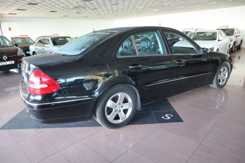 MERCEDES-BENZ E 270 CDI   177 CV T/ DIESEL CAMBIO AUTOMATICO