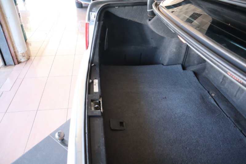 MERCEDES-BENZ E 300 TURBO DIESEL DE 177 CV AUT