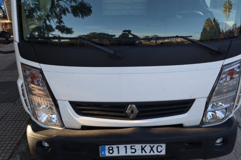 RENAULT MAXITY DTI 150 CV Y 6 VELOCIDADES CON CAJA  Y RAMPA ELECTRICA