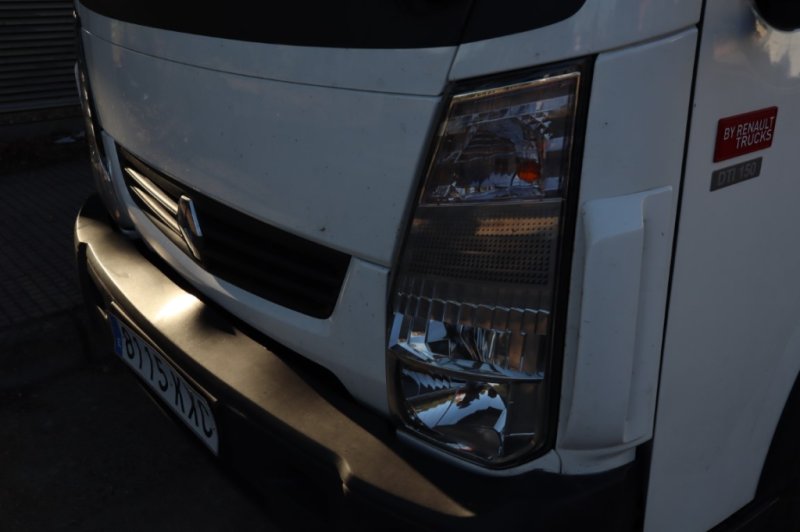 RENAULT MAXITY DTI 150 CV Y 6 VELOCIDADES CON CAJA  Y RAMPA ELECTRICA
