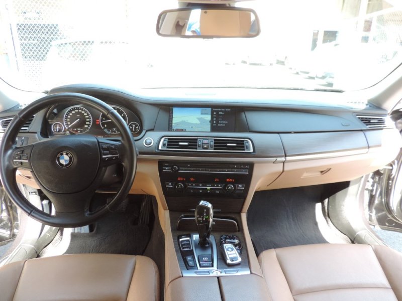 BMW 740 D X-DRIVE