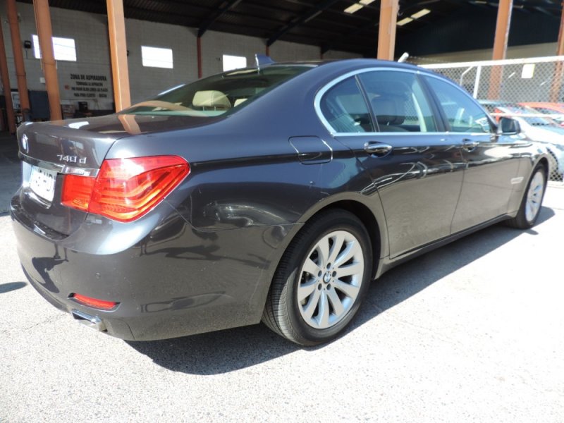 BMW 740 D X-DRIVE