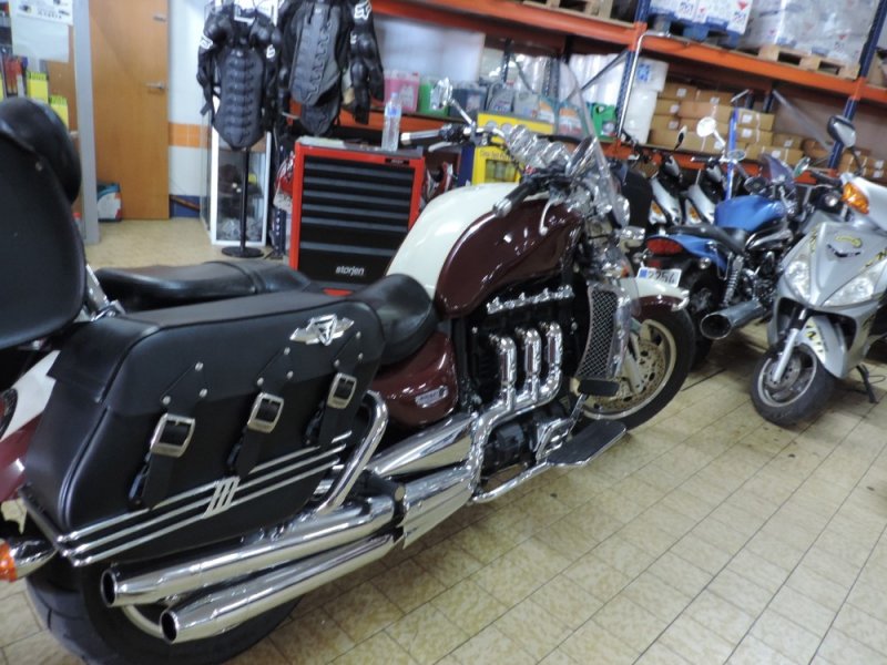 TRIUMPH ROCKET CLASIC III CLASICA